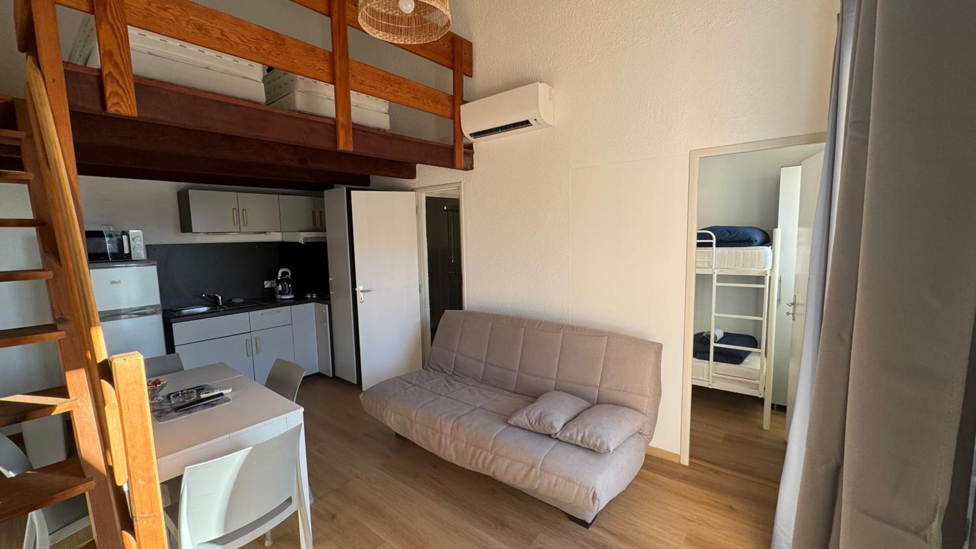 Residence Le Telemaque 孔卡 外观 照片