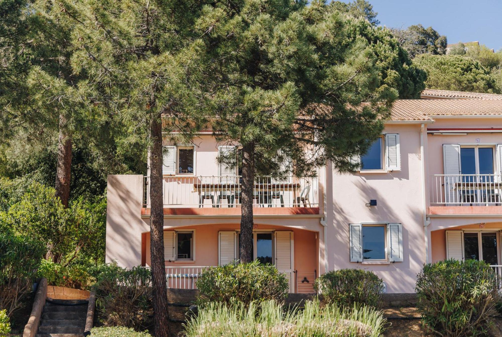 Residence Le Telemaque 孔卡 外观 照片